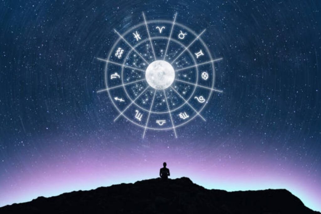 Los 5 signos que brillarán en el 2025 gracias a la Luna Nueva en Capricornio