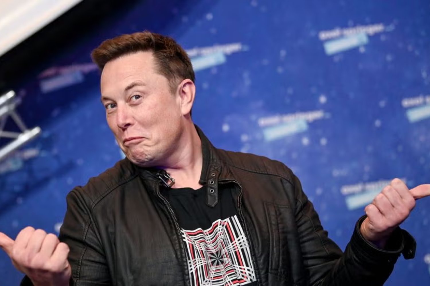 ¿Elon Musk a la Premier League? El magnate apunta al Liverpool FC