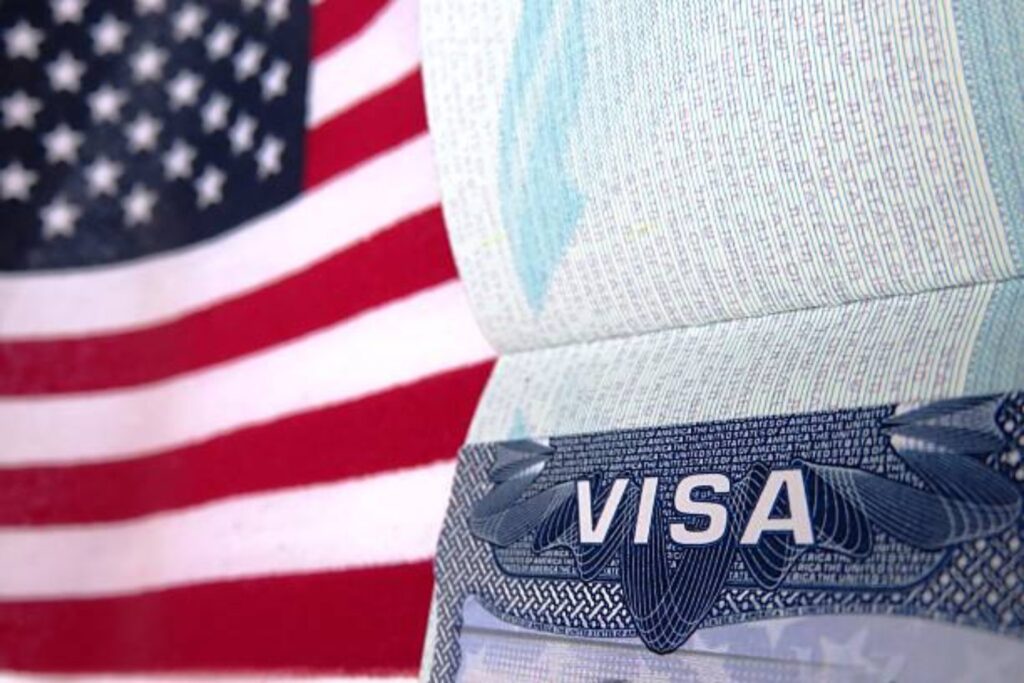 EEUU restringe la entrada a viajeros con este tipo de visa