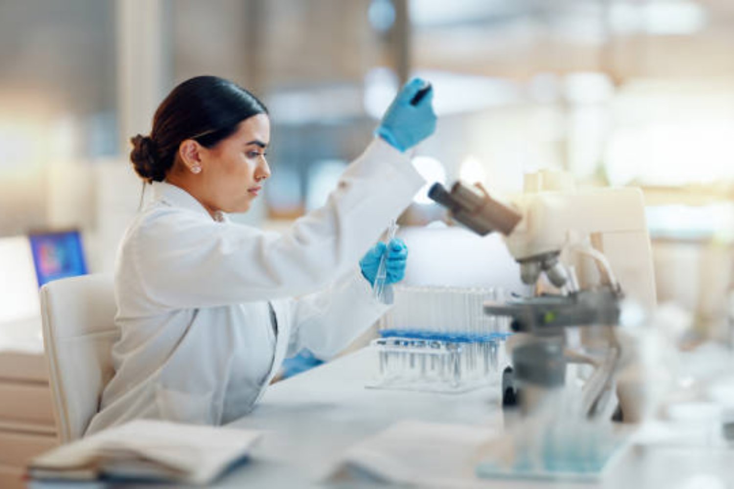 Crean un ratón con dos padres machos: un hito en la biotecnología y sus implicaciones