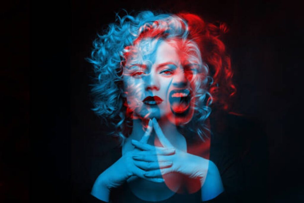 Lo que la psicología revela sobre quienes se sienten diferentes