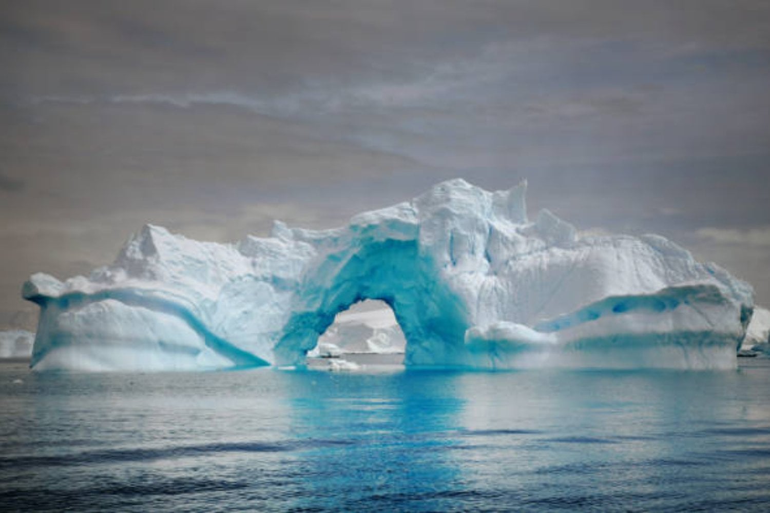 Perforaciones en la Antártida revelan el hielo más antiguo: claves para descifrar el clima de la Tierra