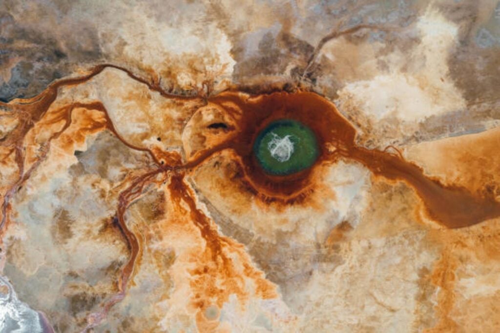 Marte revela antiguos secretos de agua sin hielo