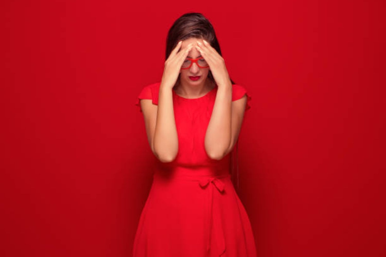 Cómo eliminar pensamientos negativos en segundos: un truco que transforma tu mente