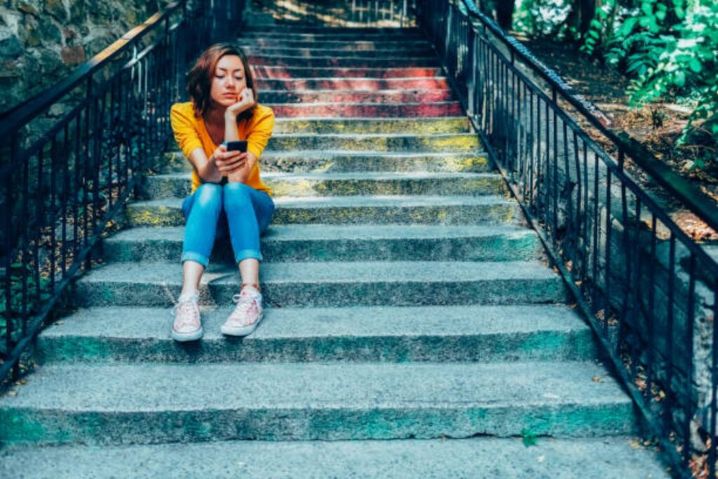Cuando los amigos desaparecen: cómo afrontar el ghosting en relaciones de amistad