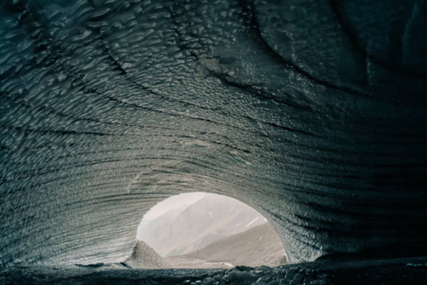 Se derrumba la emblemática cueva de hielo en Tierra del Fuego: un adiós anunciado