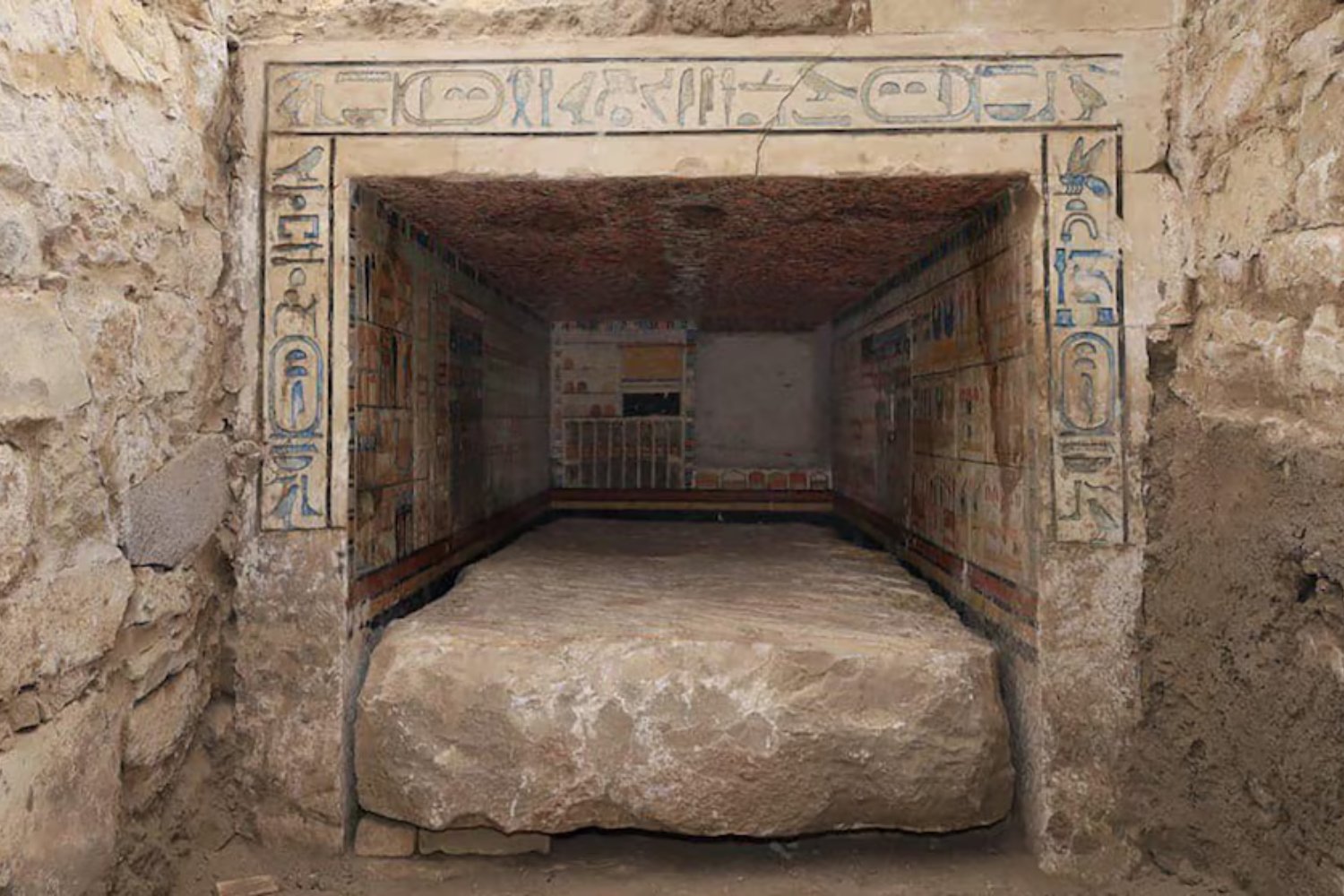 Descubren la tumba de un médico egipcio de hace 4.000 años: ¿qué revela este hallazgo?