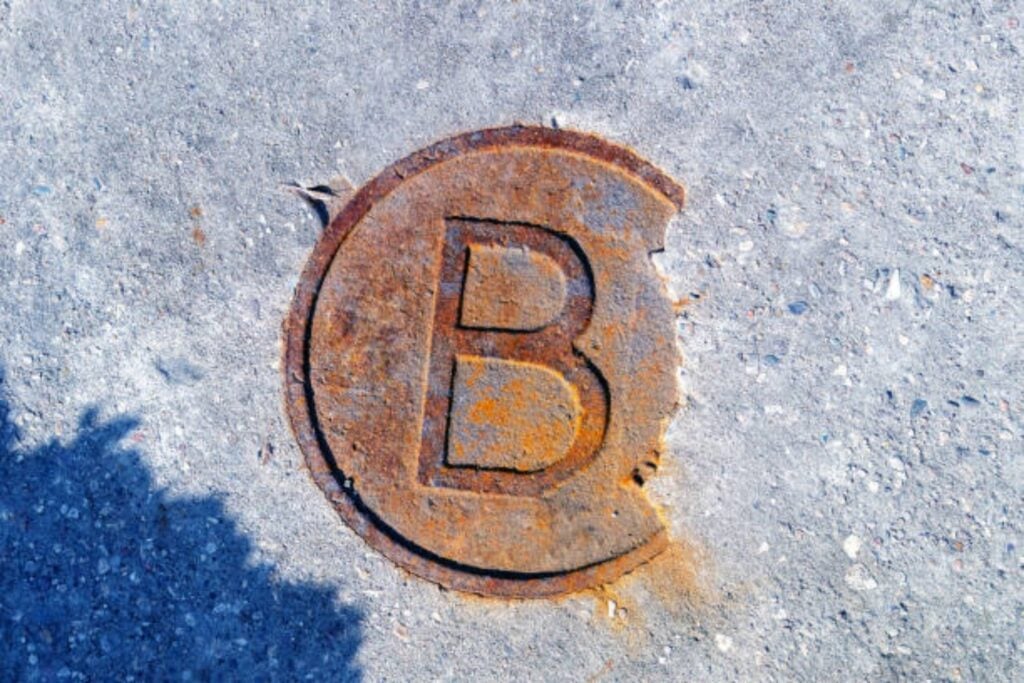 ¿El fin de una fortuna perdida? La historia del ingeniero que buscó millones en bitcoins en un basural