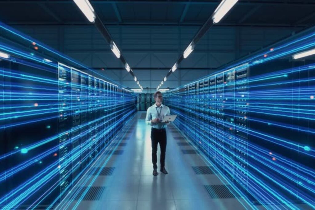 Las 3 carreras tecnológicas que dominarán 2025: el futuro ya está aquí