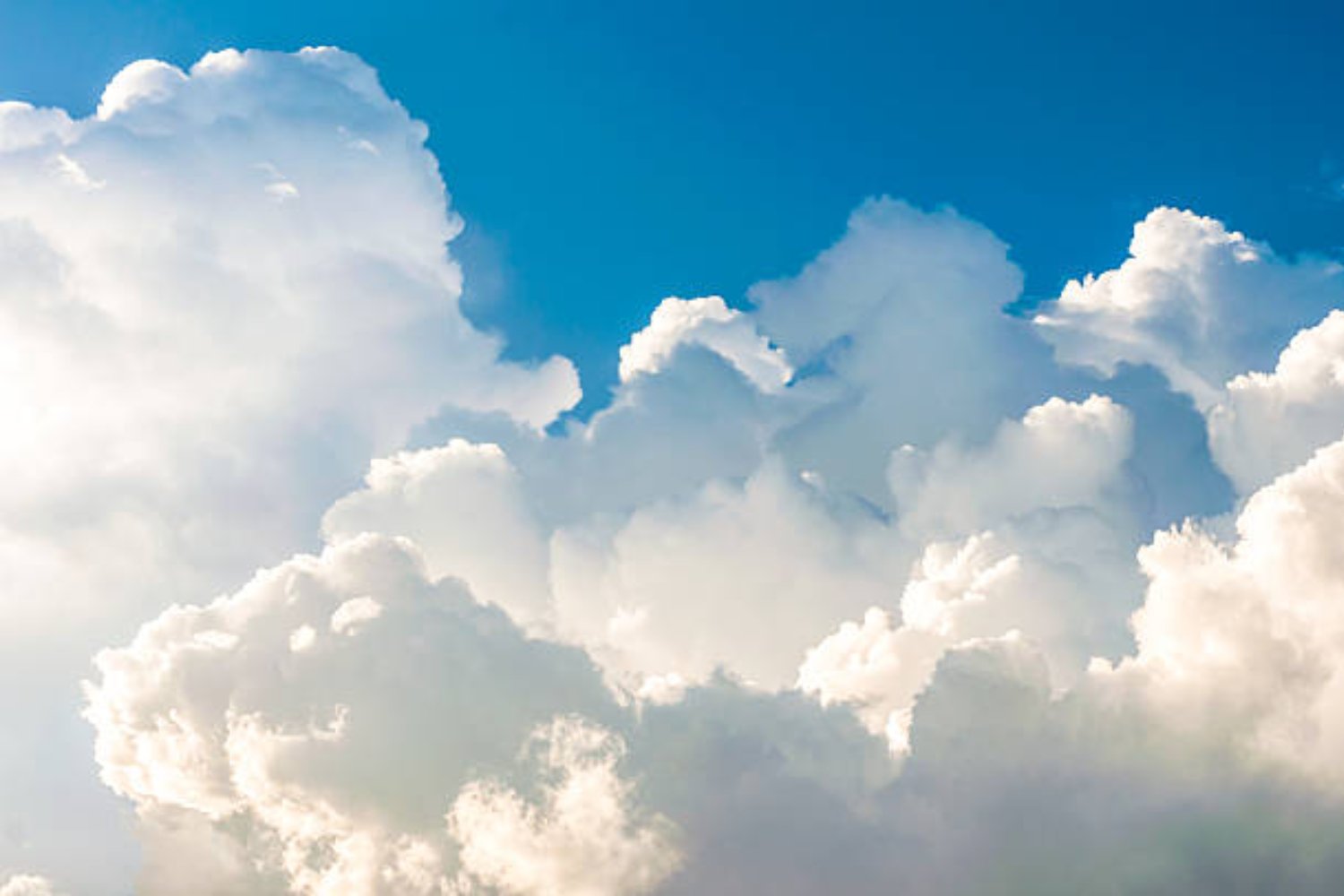 Disminuyen las nubes bajas y la Tierra se calienta aún más