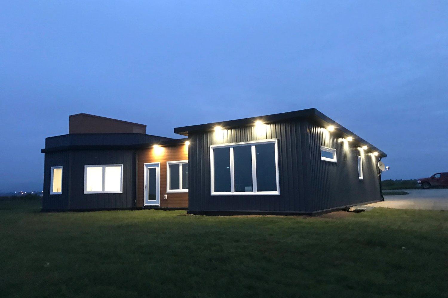 Una casa hecha de 600.000 botellas de plástico: el futuro de la arquitectura sostenible