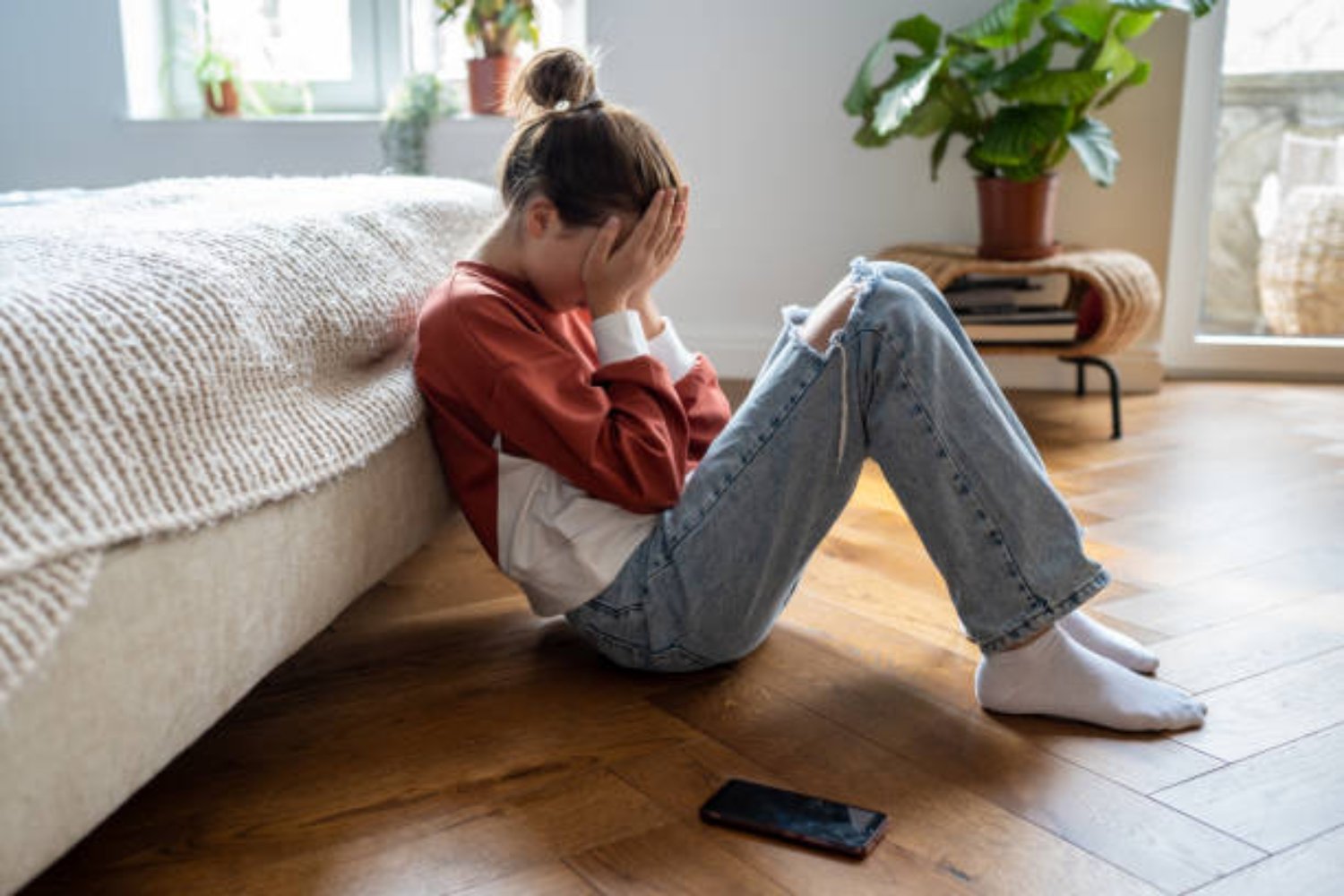 5 frases que revelan infelicidad, según la psicología