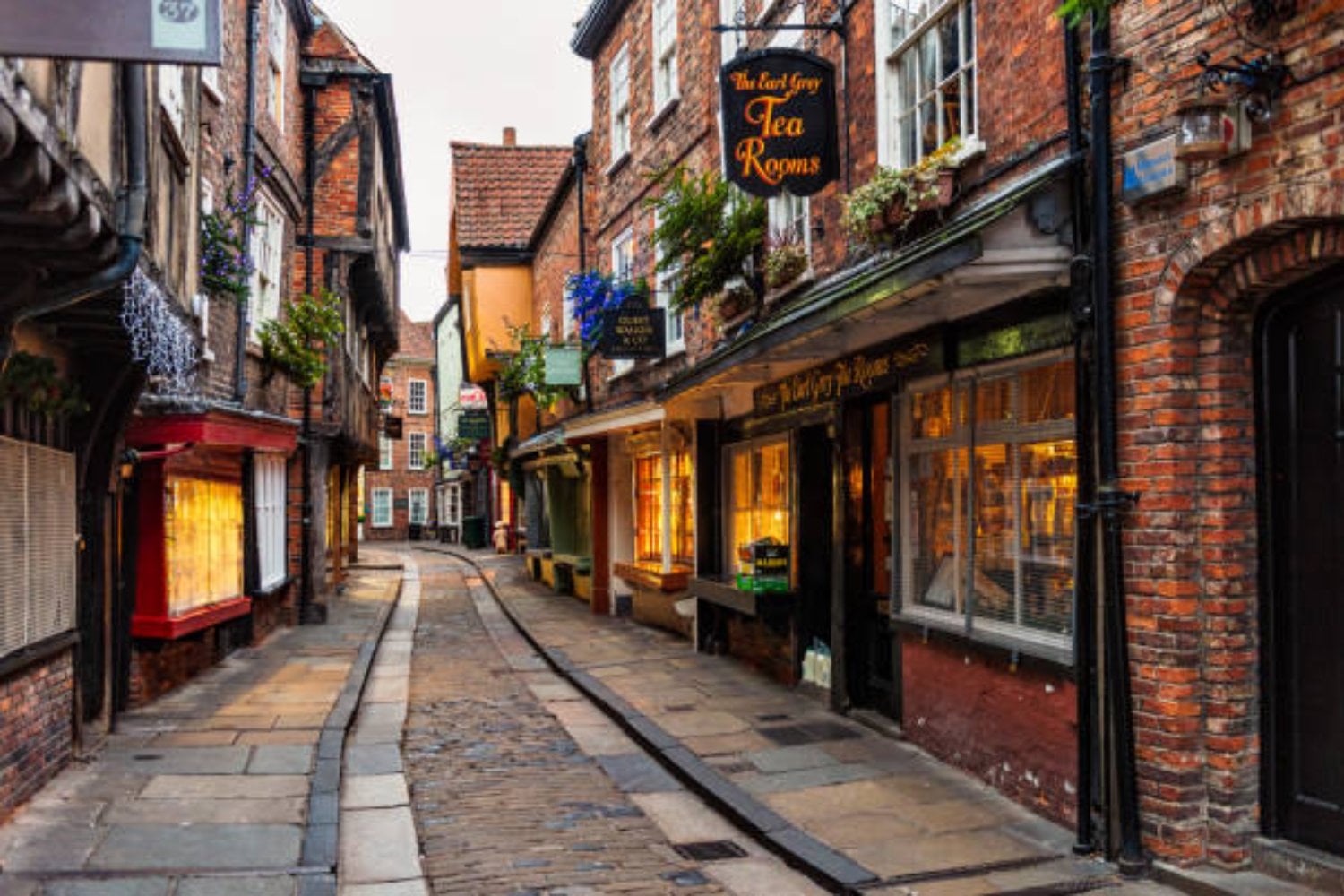 Las 10 calles más fascinantes del mundo: historia, cultura y su impacto en la identidad urbana