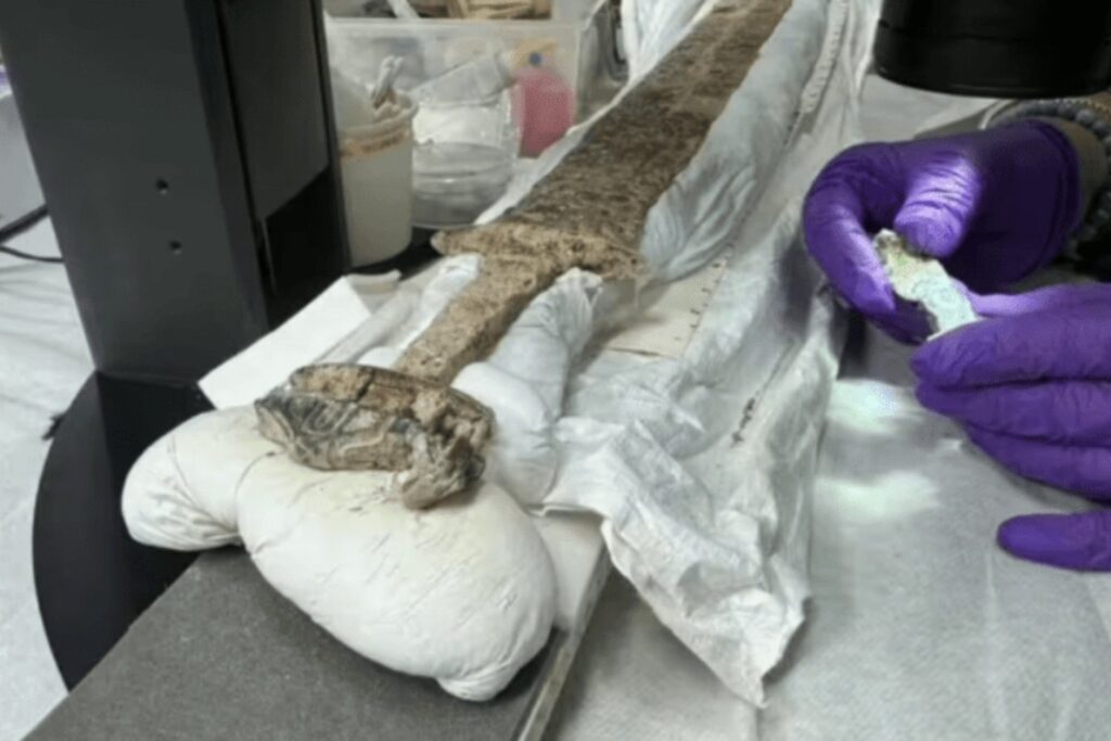 Espada Encontrada En Kent