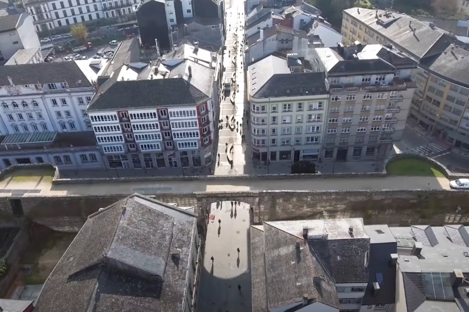 Muralla Romana En Lugo