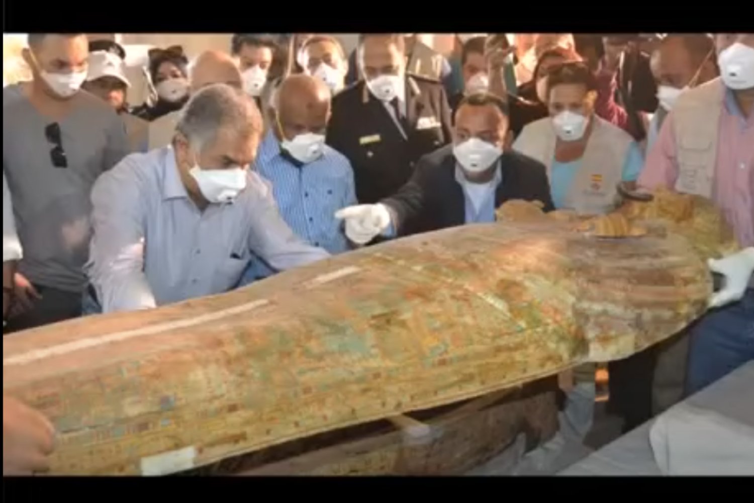 Sarcofago De 4000 Años Hallado En Luxor