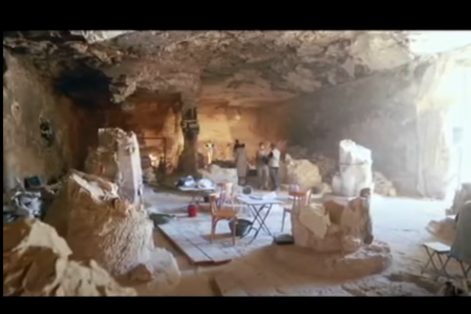 Sarcofago De 4000 Años Hallado En Luxor