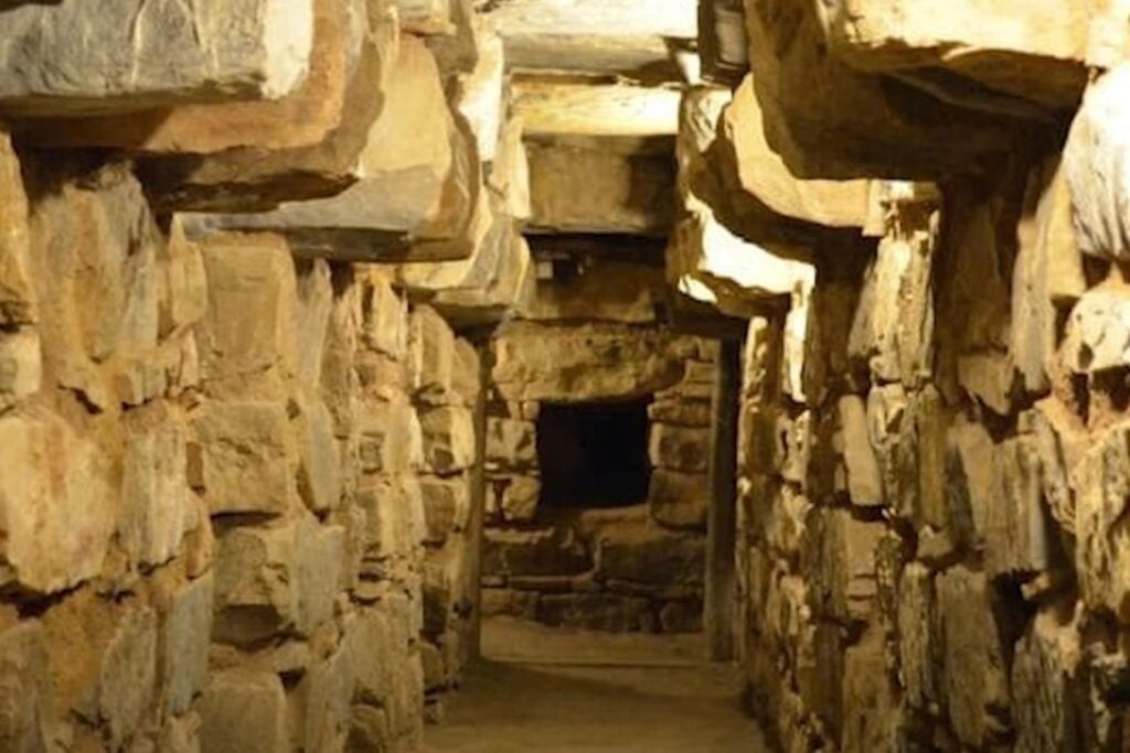 Tuneles Subterraneos En Cusco