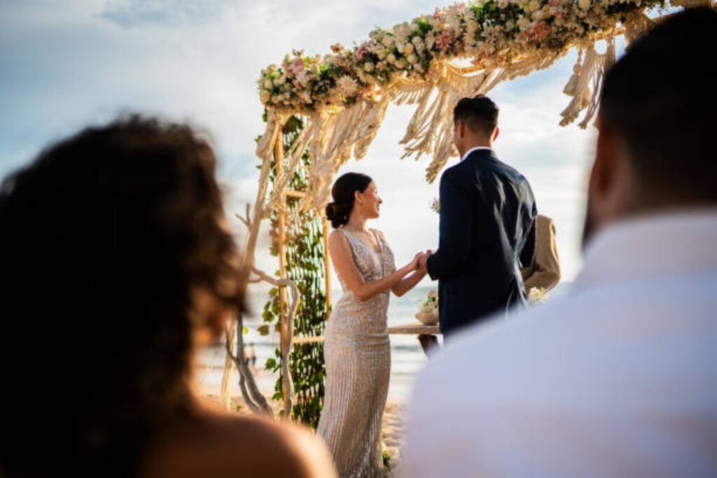 ¿Cuánto tiempo debe durar una relación antes del matrimonio? La inteligencia artificial responde