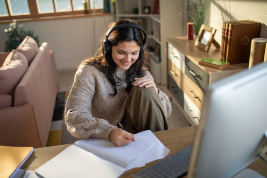 Las canciones que pueden mejorar (o arruinar) tu productividad en 2025