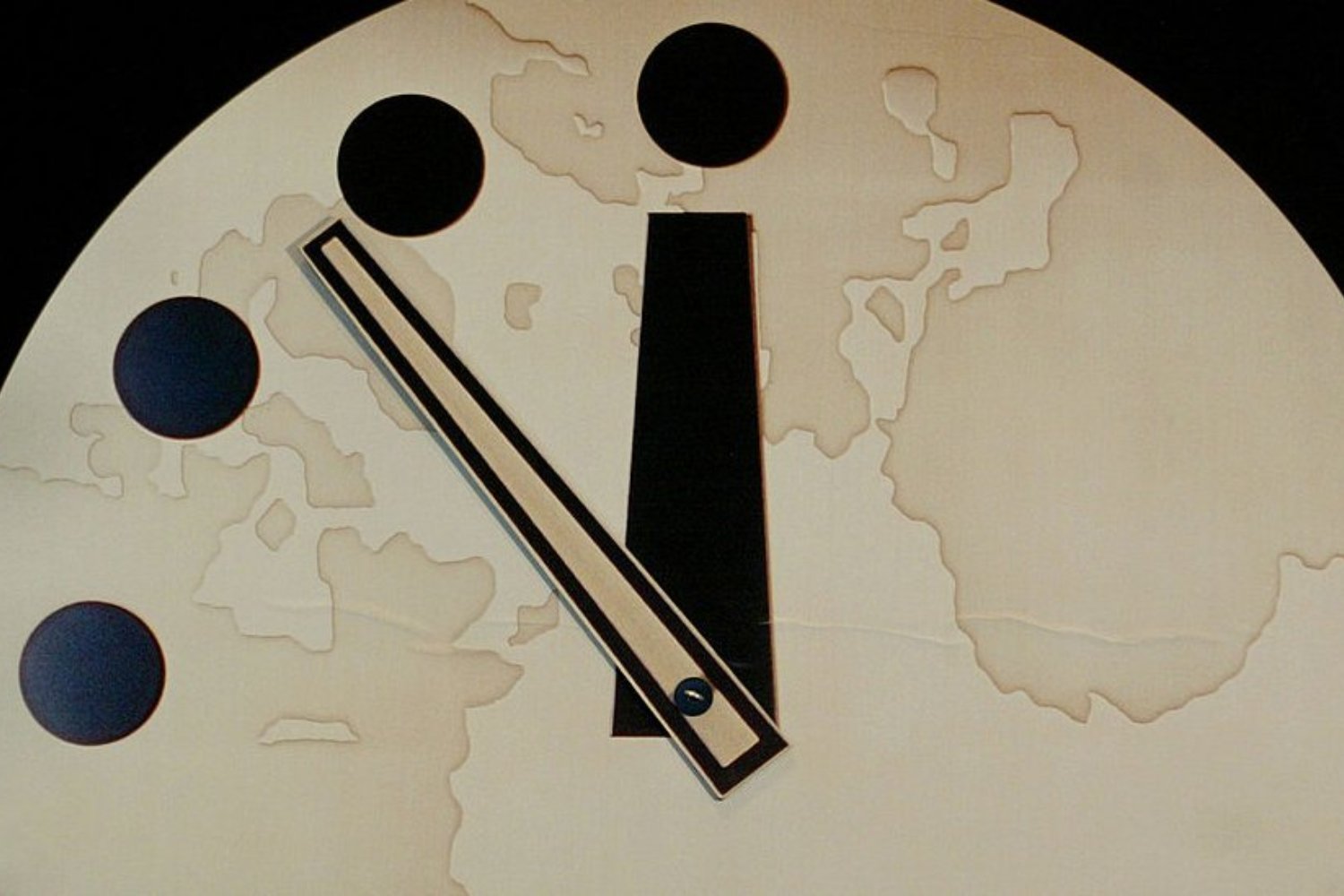 La advertencia de Einstein sobre el fin del mundo: ¿estamos al borde del colapso?
