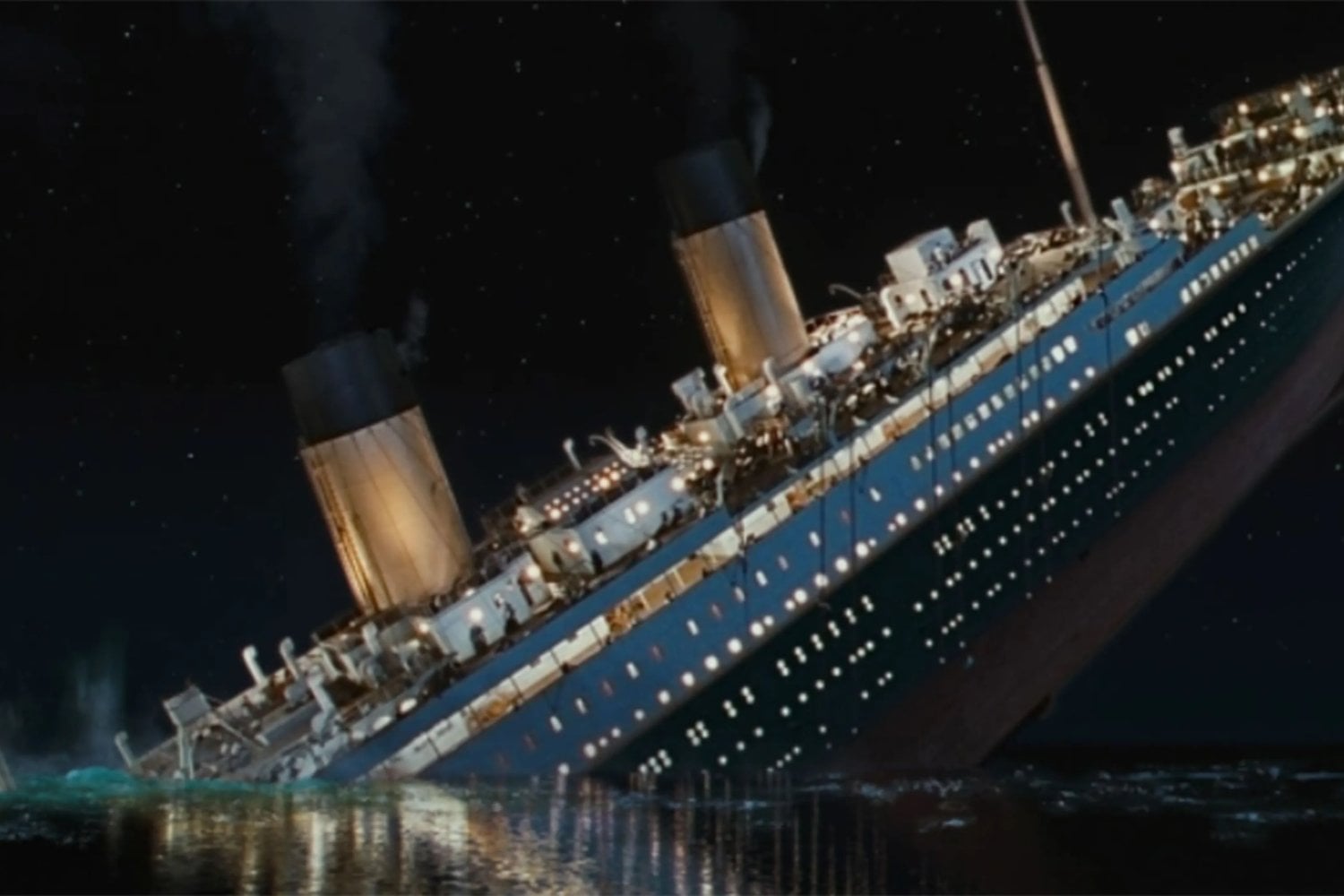 ¿Una aurora boreal hundió al Titanic? Un estudio plantea una hipótesis impactante