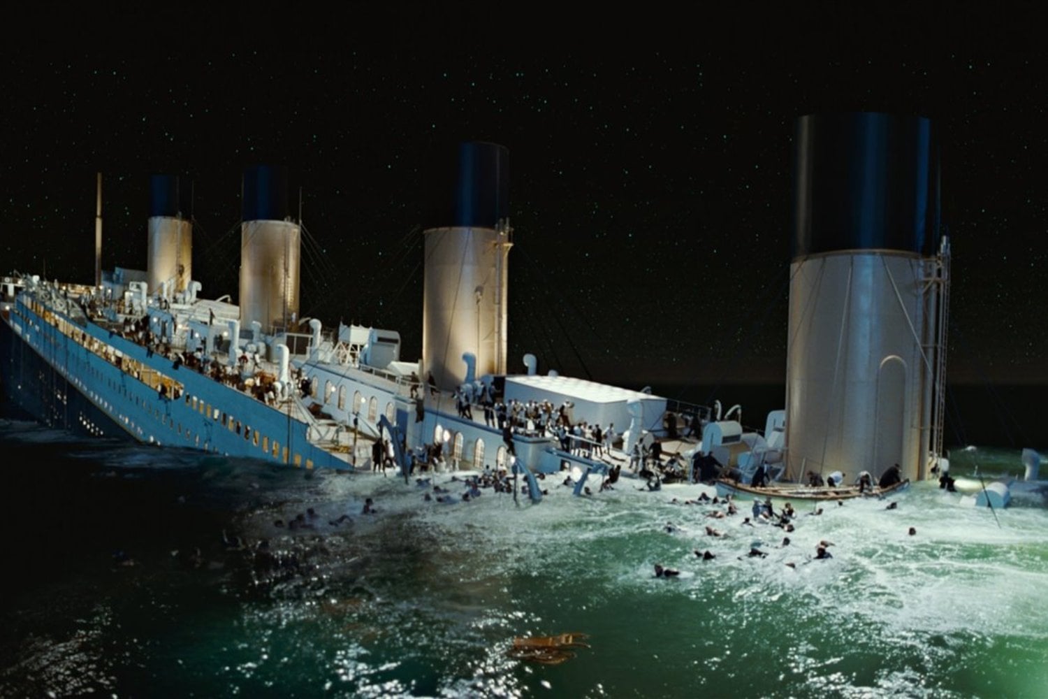 ¿Una aurora boreal hundió al Titanic? Un estudio plantea una hipótesis impactante