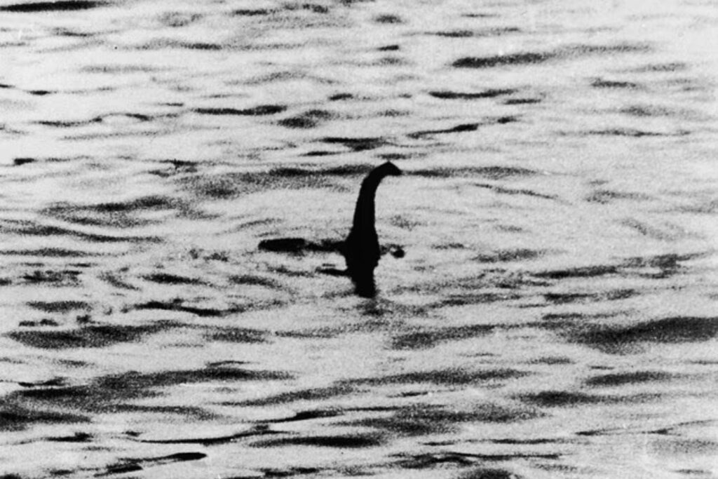 ¿Prueba definitiva del Monstruo del Lago Ness? La imagen que ha dejado a un cazador sin palabras