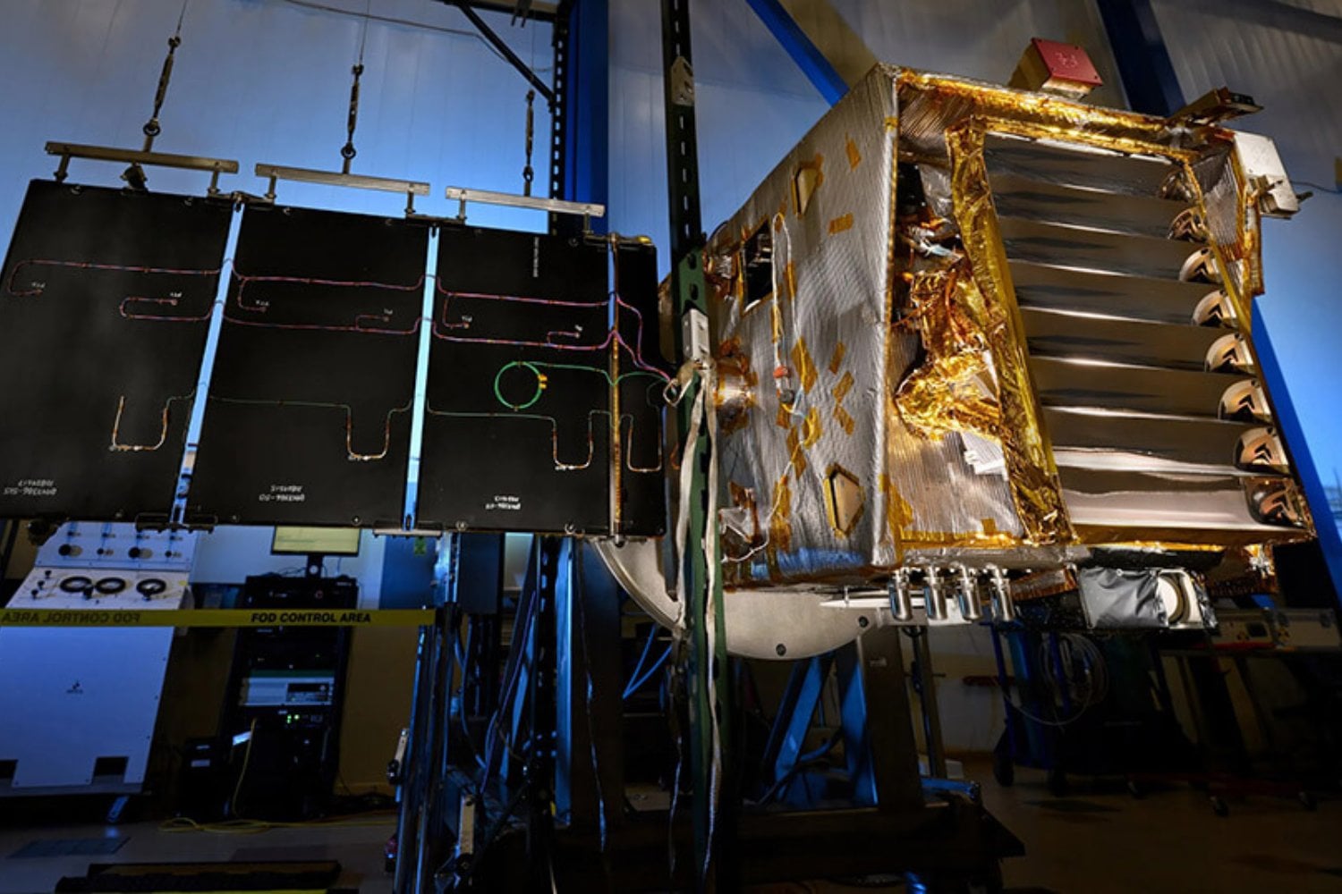 La NASA lanza su arma secreta para encontrar agua en la Luna: ¿qué esconde el satélite que podría cambiarlo todo?