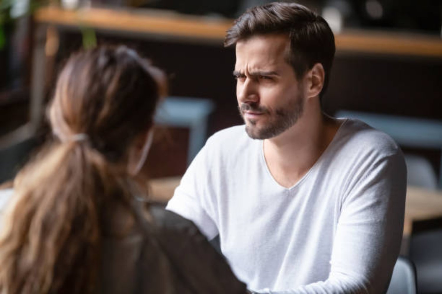 5 señales sutiles de que alguien carece de empatía, según la psicología