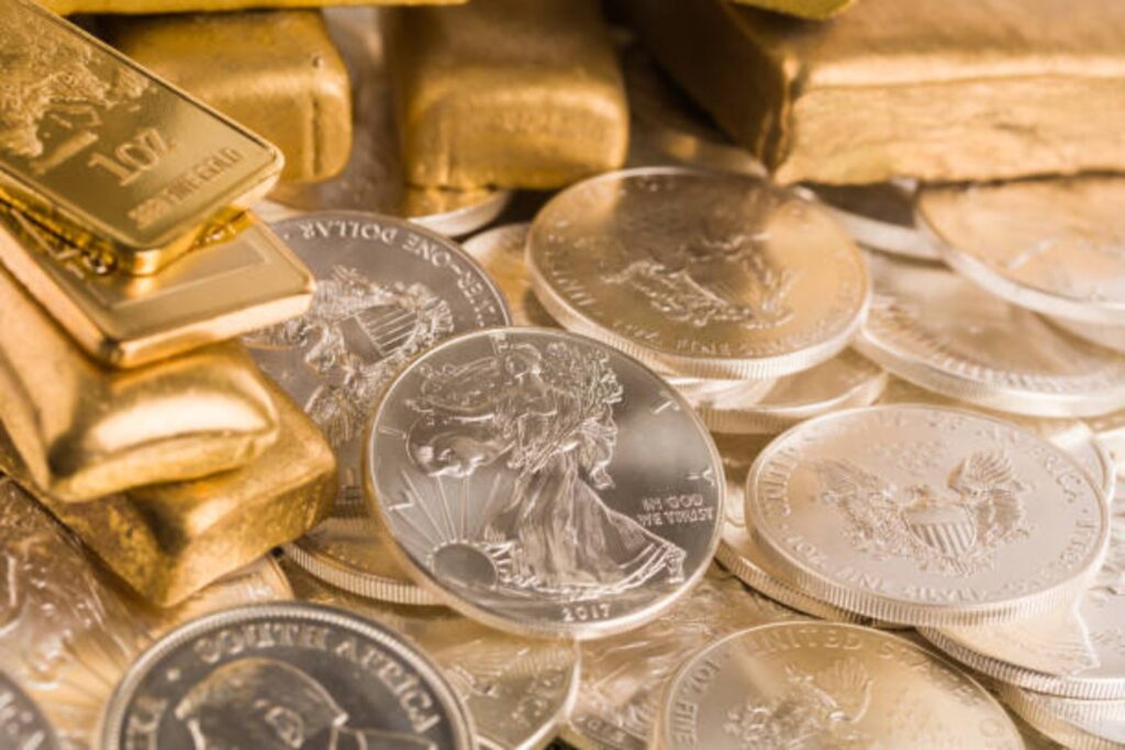 El hallazgo arqueológico del siglo: descubren un tesoro de 500 años con monedas de oro y plata