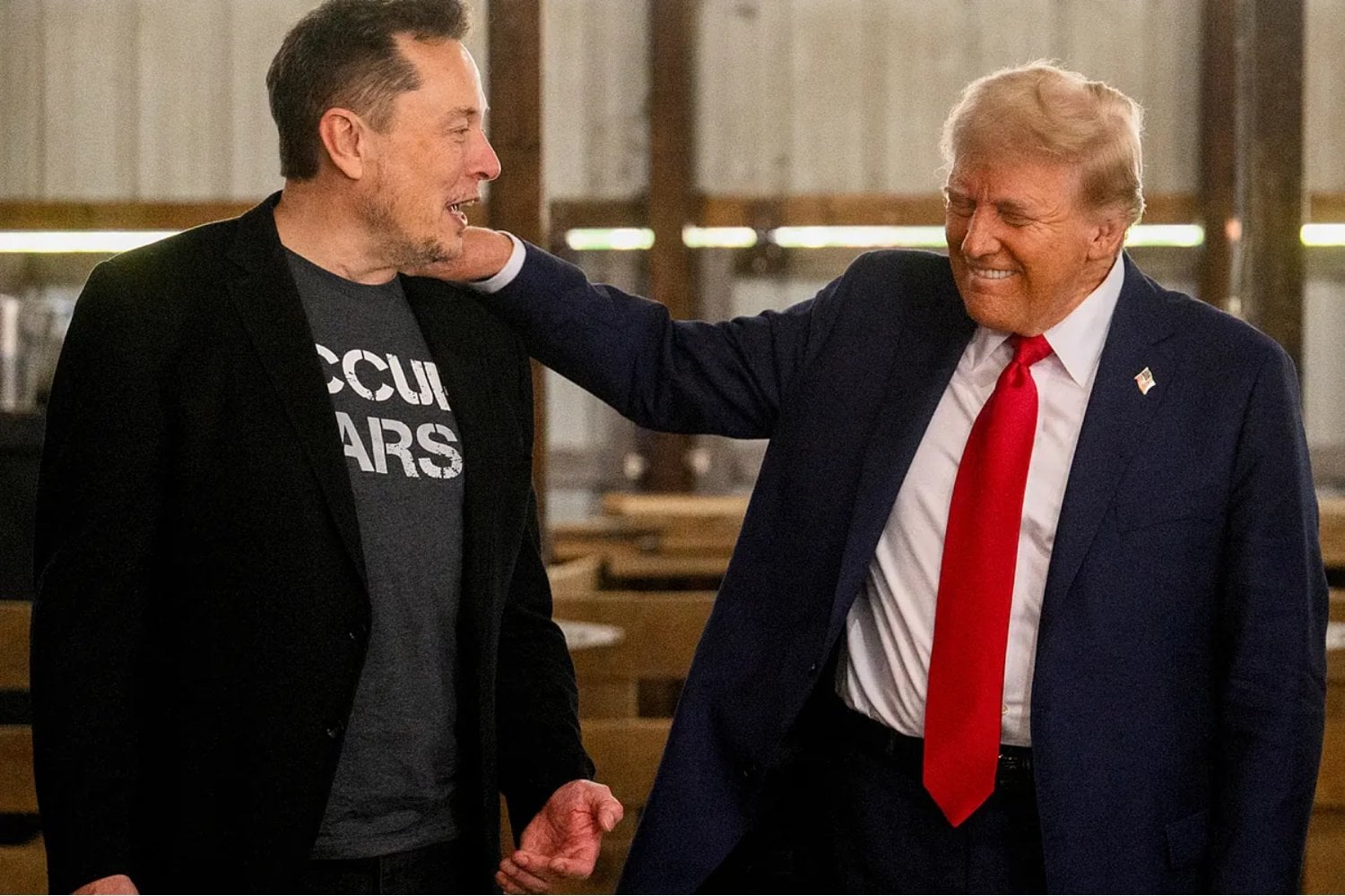 ¿Corrupción o acuerdo legítimo? Elon Musk y X indemnizan a Trump con $10 millones