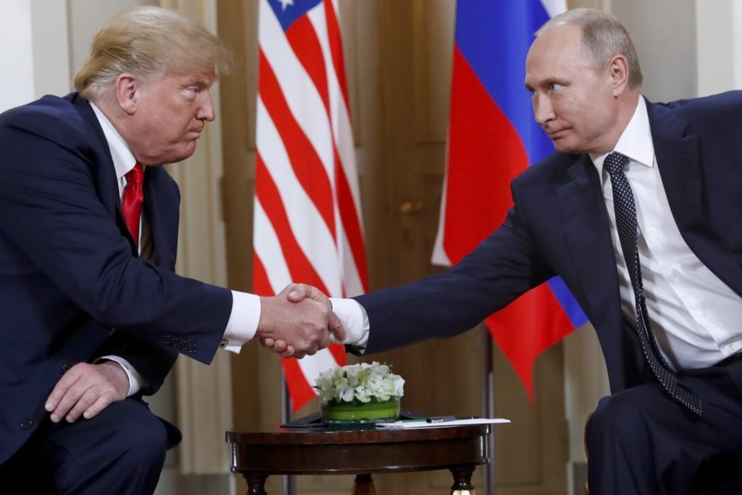 ¿Cambio estratégico o traición a Europa? Trump se acerca a Putin y reconfigura el orden global