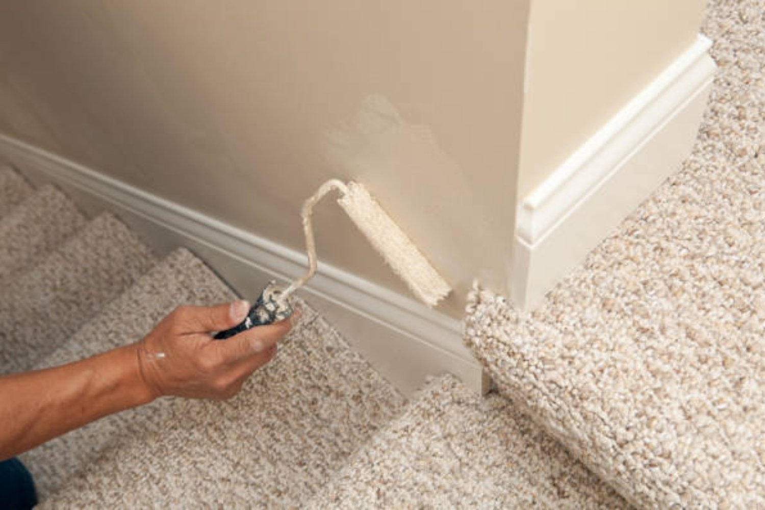 ¿Qué revela sobre tu personalidad pintar las paredes de color beige, según la psicología?