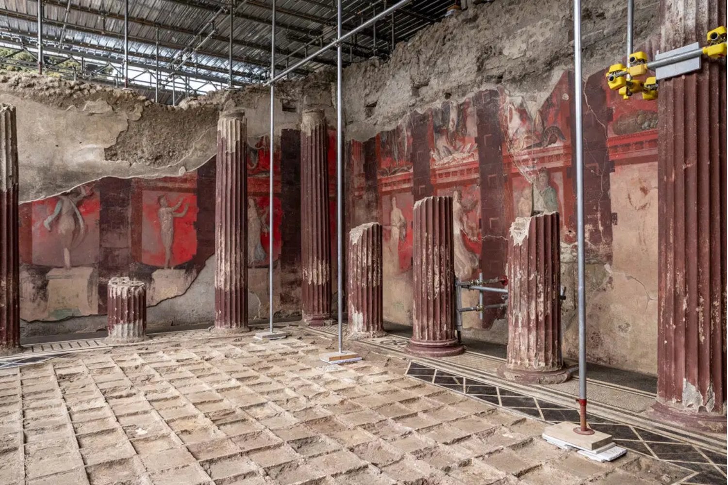 Un hallazgo que reescribe la historia: la sala secreta en Pompeya que revela los misterios de un culto oculto