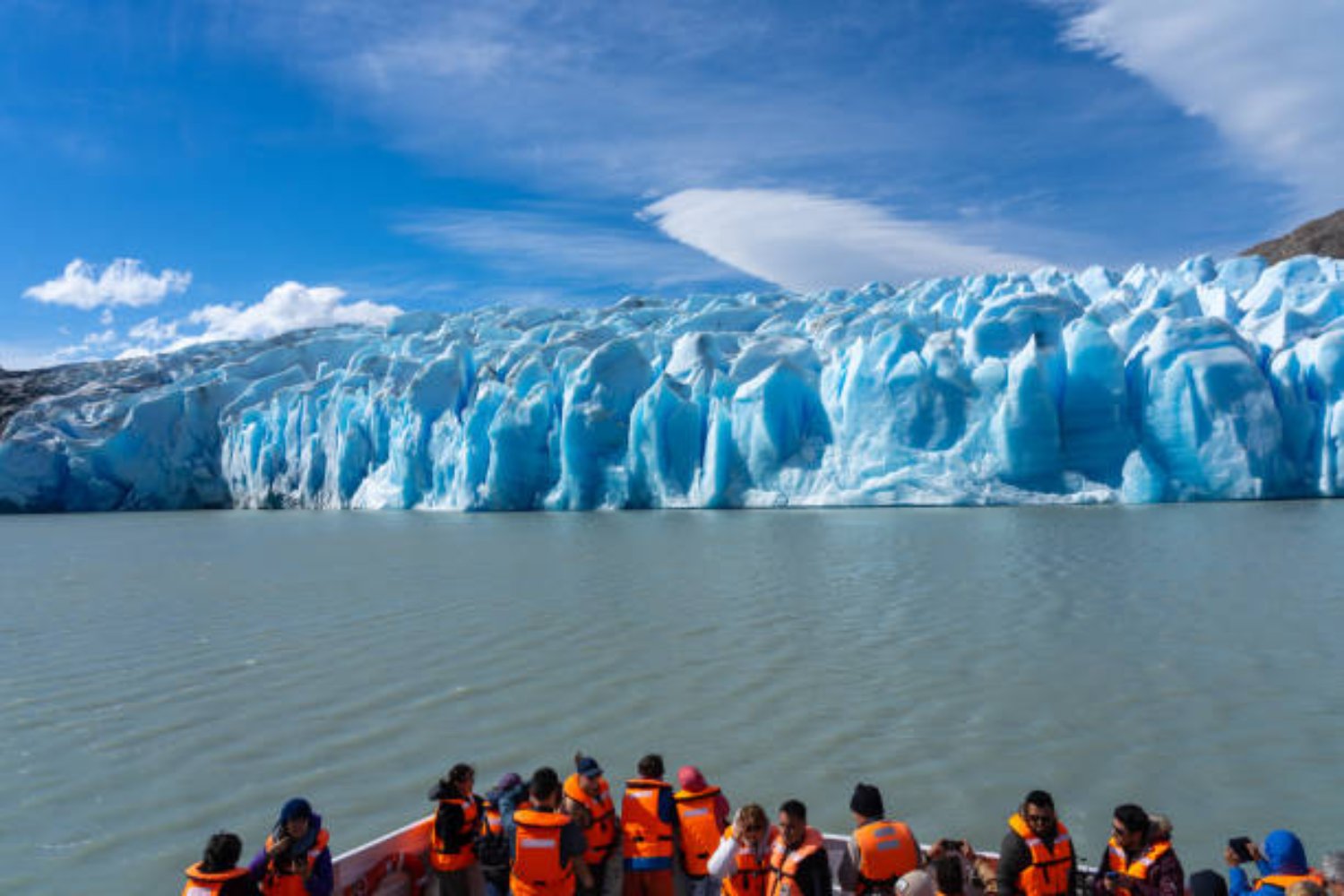 Glaciares en peligro: ¿estamos realmente protegiendo el futuro del agua?