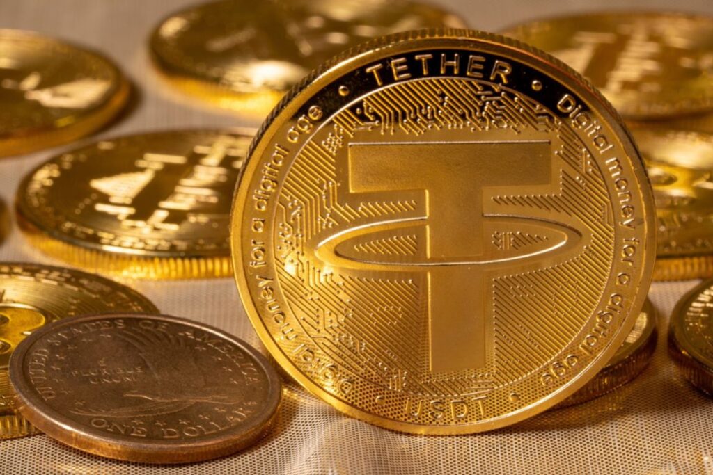 Tether enfrenta posible venta masiva de bitcoin por regulaciones en EE. UU.
