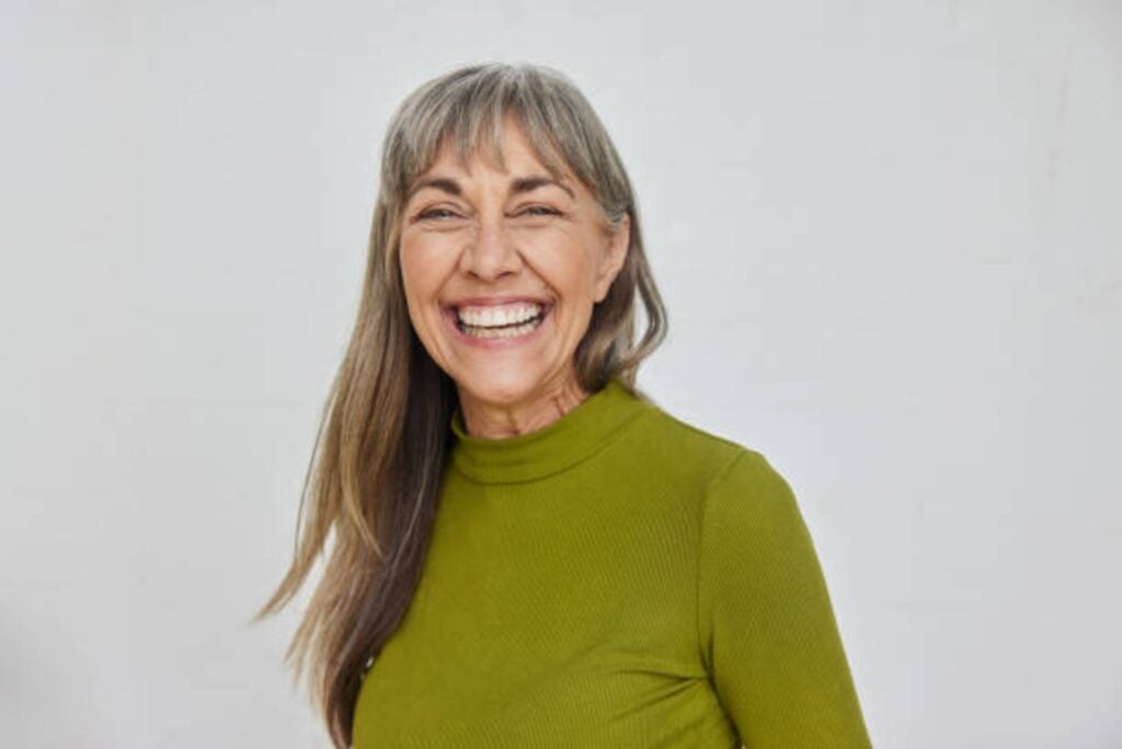 ¿Adiós a las canas? Un antioxidante común podría ser la solución