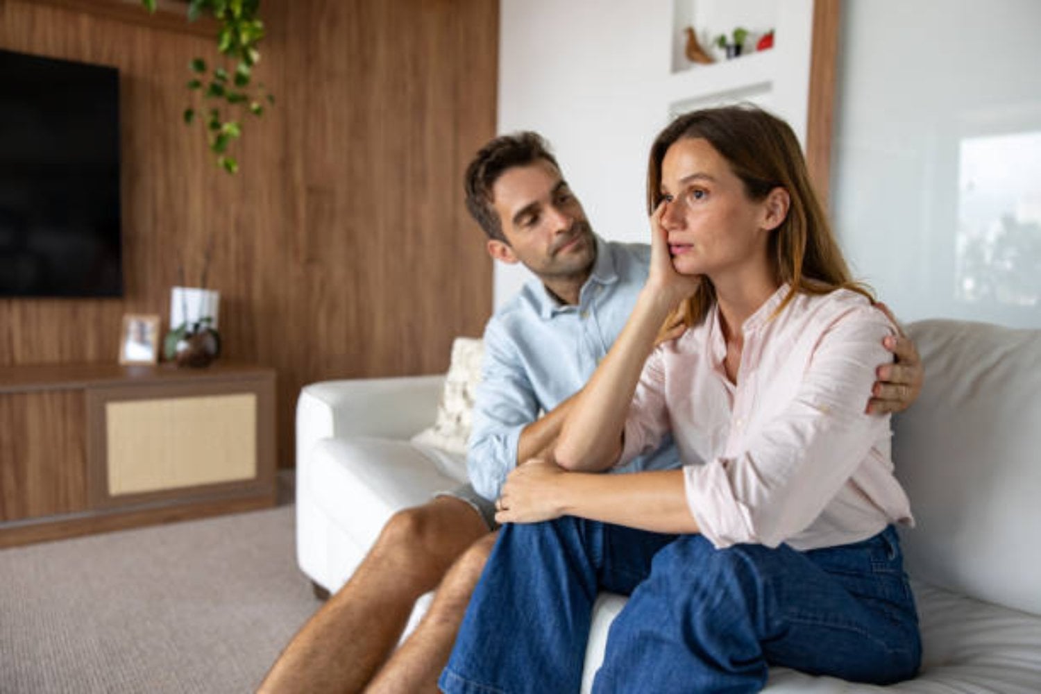 ¿Por qué te sientes solo en pareja? La psicología explica las causas y cómo superarlas