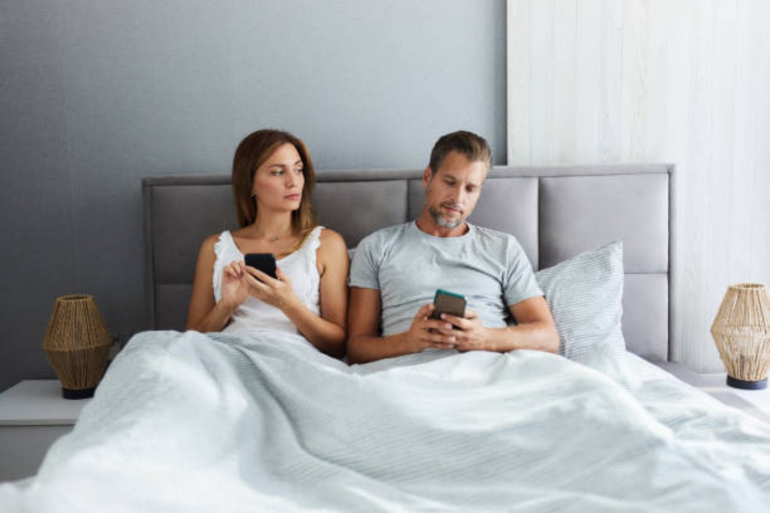 Psicología: ¿Por qué algunas personas se ven motivadas a tener una relación paralela?