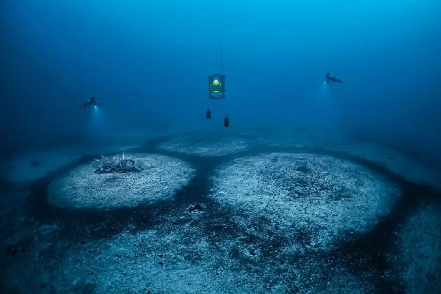 Círculos ocultos en el Mediterráneo: el enigma submarino que desconcierta a la ciencia