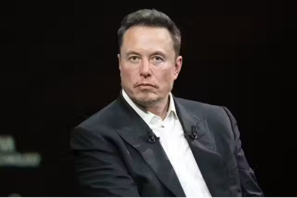 Elon Musk en la mira: más de 3.000 científicos piden su expulsión de la Royal Society