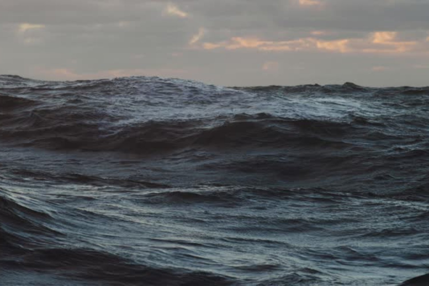 El hallazgo que desafía la historia: herramientas antiguas revelan tecnología avanzada en la navegación prehistórica