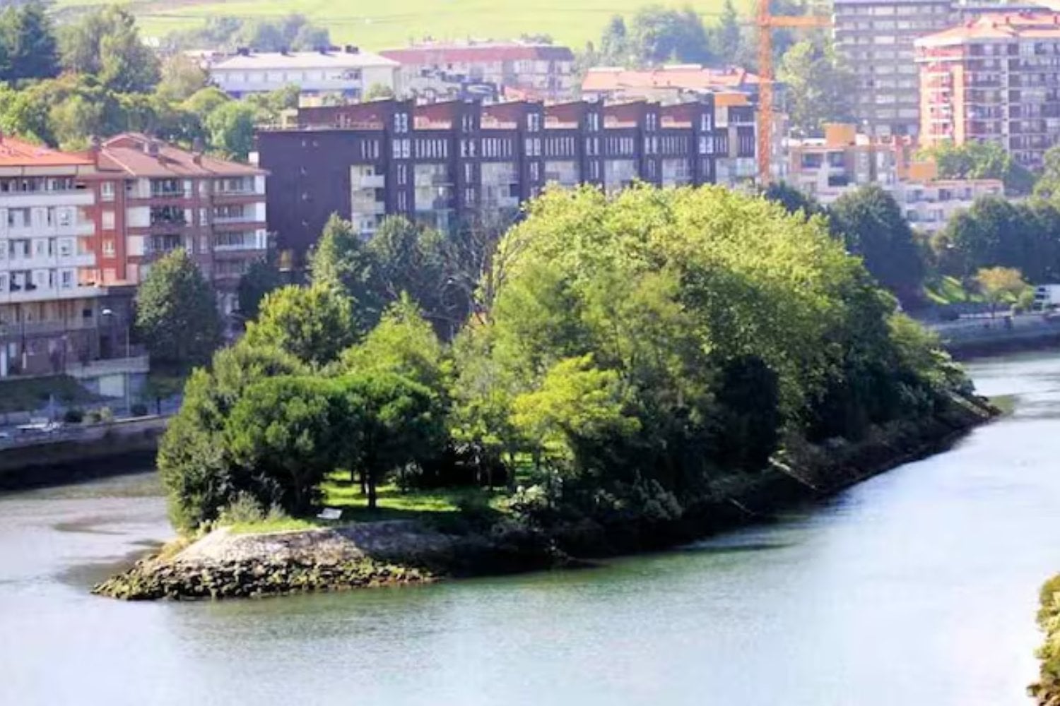 Isla de los faisanes: La isla que cambia de país cada seis meses: el enigma diplomático entre España y Francia