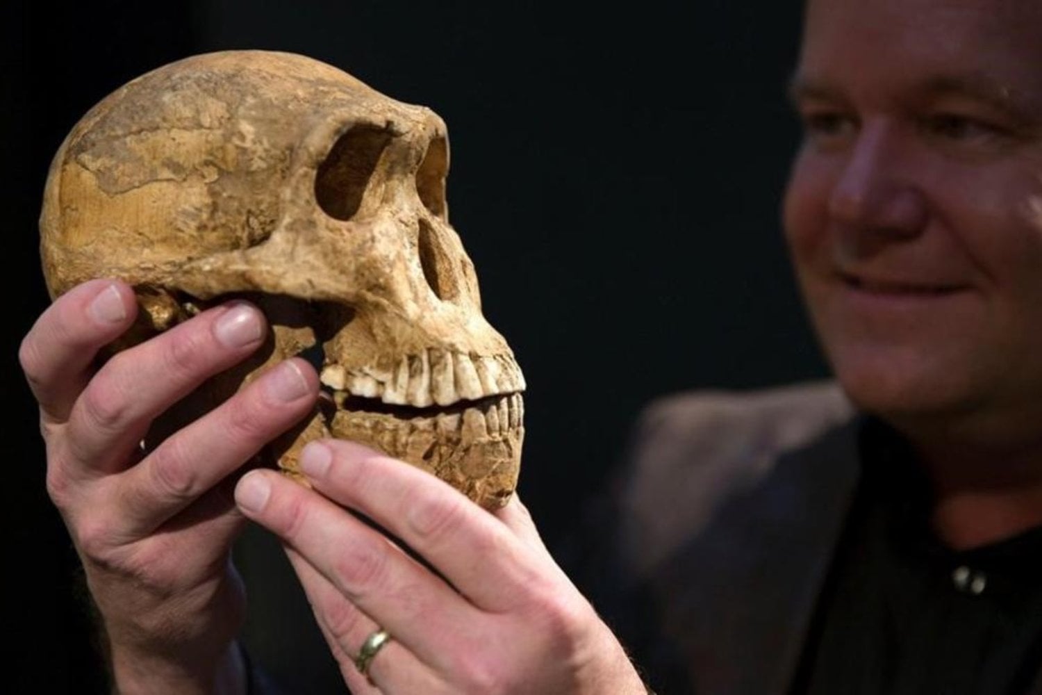 El enigmático niño de 250.000 años que desafía todo lo que sabíamos sobre la evolución humana