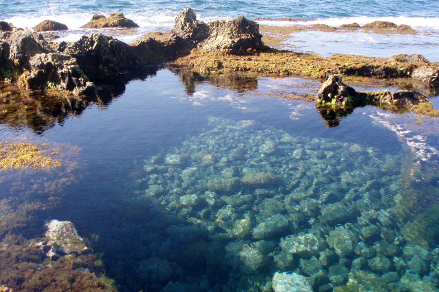 La isla española que podría desaparecer: un enigma entre placas tectónicas