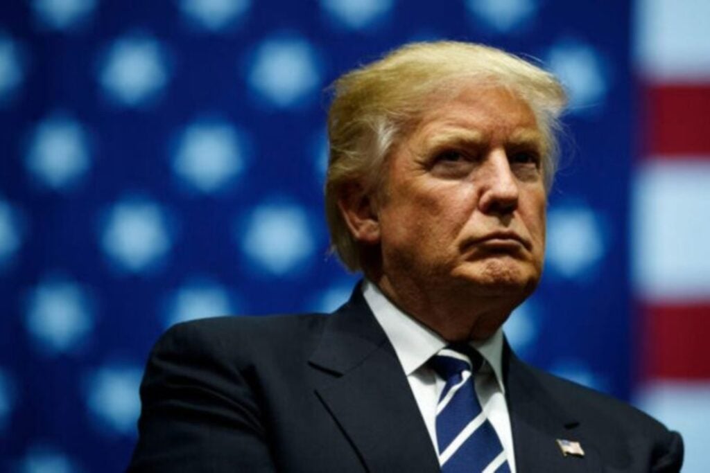 Trump elimina protecciones legales para medio millón de migrantes: ¿qué significa realmente?