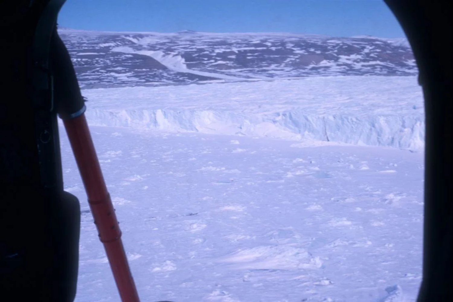 La ciudad secreta bajo el hielo: el oscuro secreto de la NASA en Groenlandia