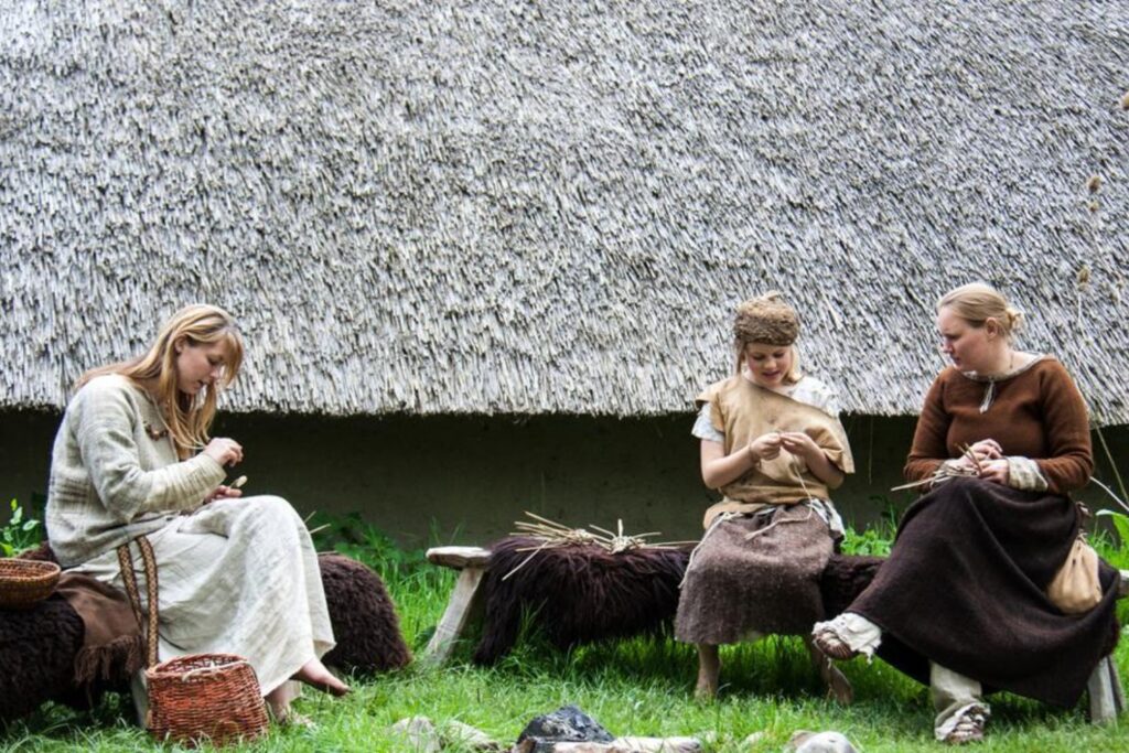 El pequeño pueblo que dio origen a la mitad de la humanidad: ¿mito o realidad?