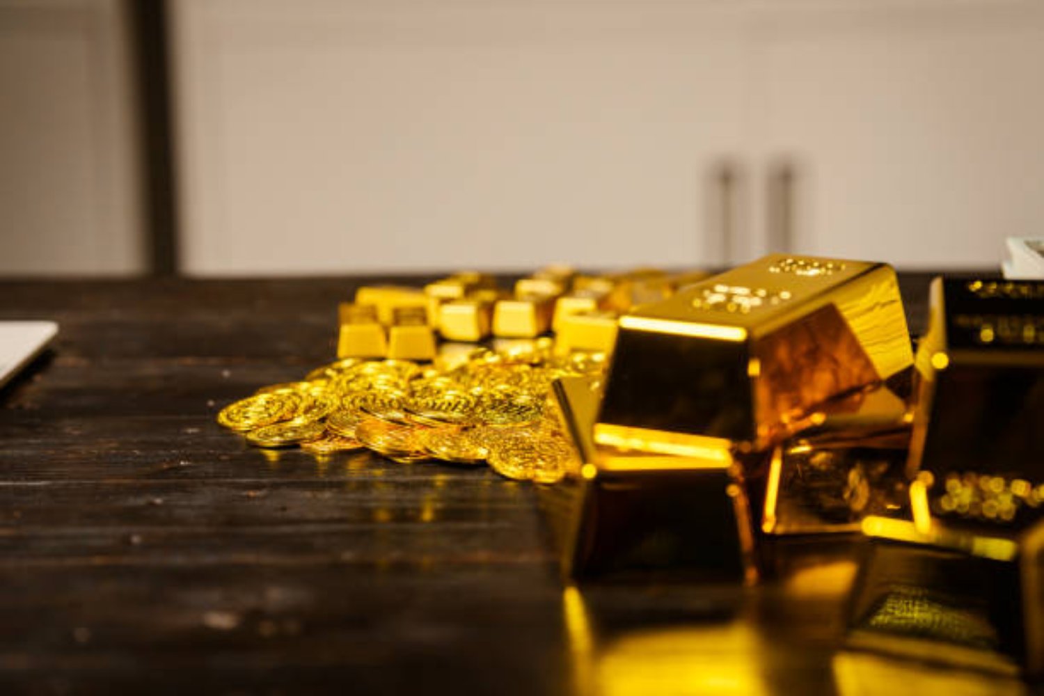 El precio del oro sube con fuerza: ¿cómo influyen los nuevos aranceles de Trump?